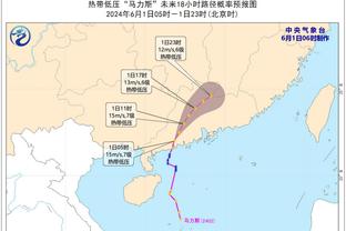 ?太尬了！路人在新加坡机场遇见国足：哇，张凡林！